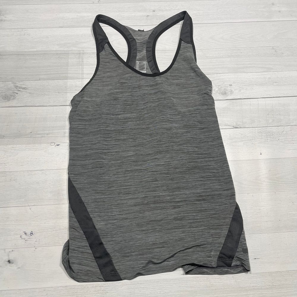 Decathlon women's grey tank size‎ small